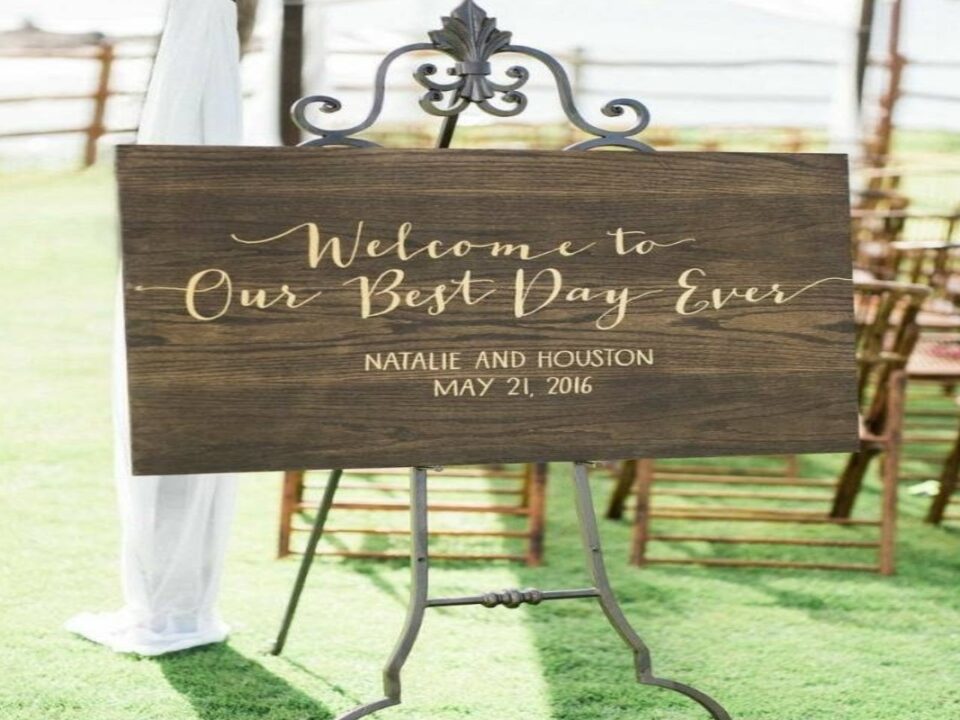 Wedding display wooden board